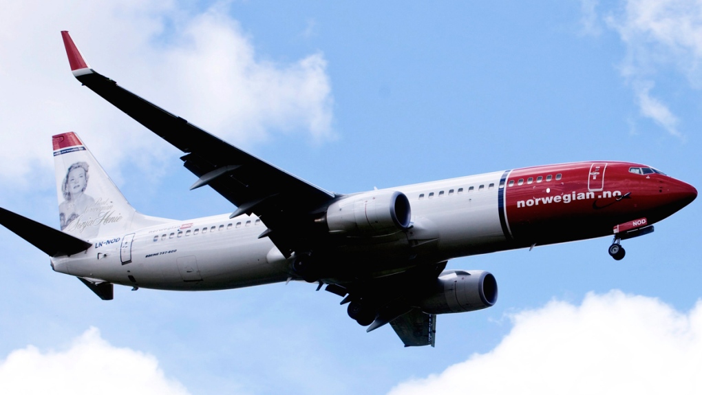 A Norwegian Airlines Boeing 737-800 