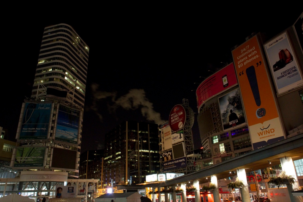 Yonge and Dundas Square, Earth Hour 