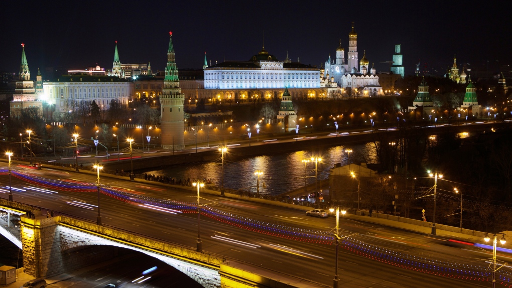 The Kremlin, light
