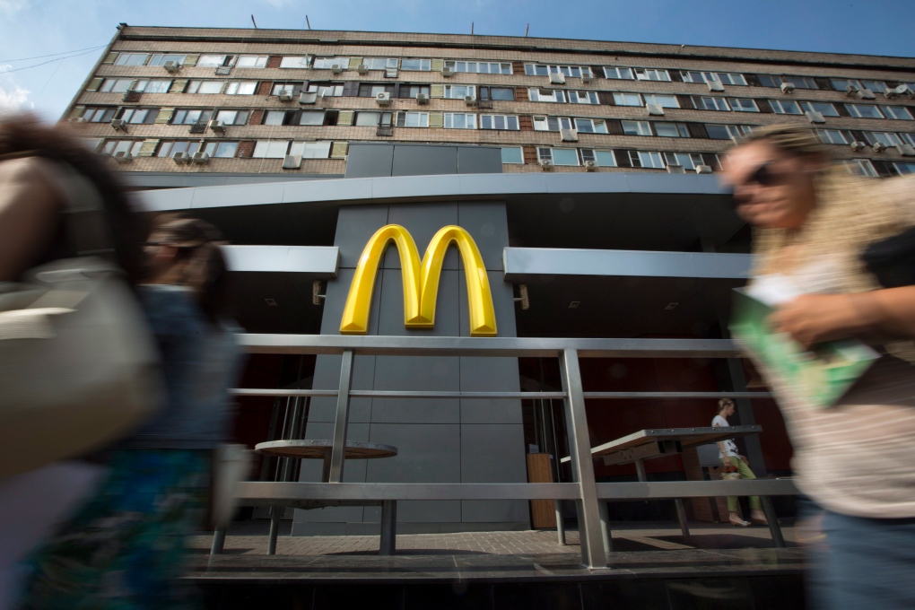 Russians challenge Western fast food