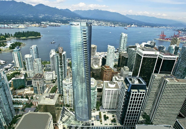 Work has stopped at a high rise project in downtown Vancouver that was supposed to be home to the Ritz Carlton hotel. Oct. 21, 2008. (Photo credit Rennie Marketing Systems)