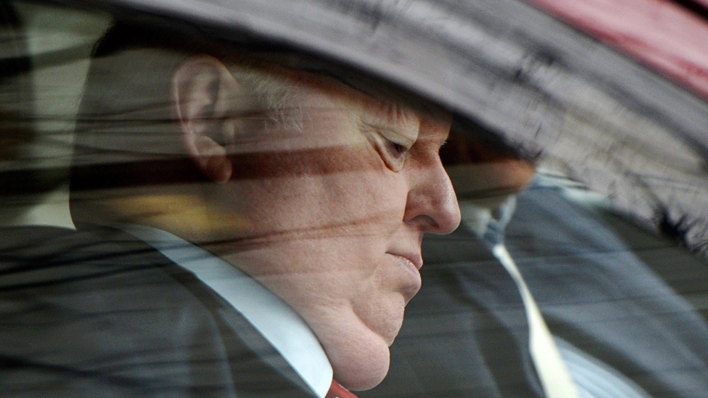 Mike Duffy arrives at court on April 21, 2015