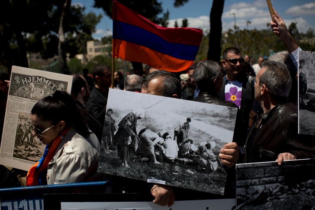 Armenians demonstrate 