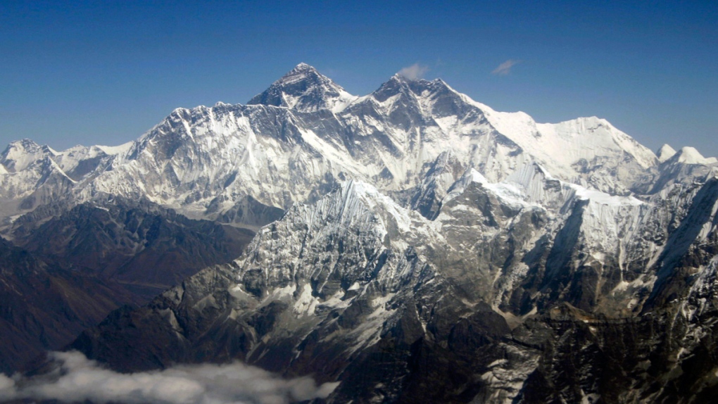 Mount Everest from an aerial view