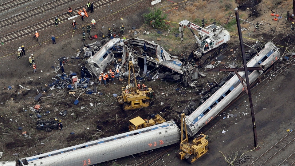 8th body found in Amtrak wreckage; lawyer says engineer doesn't ...