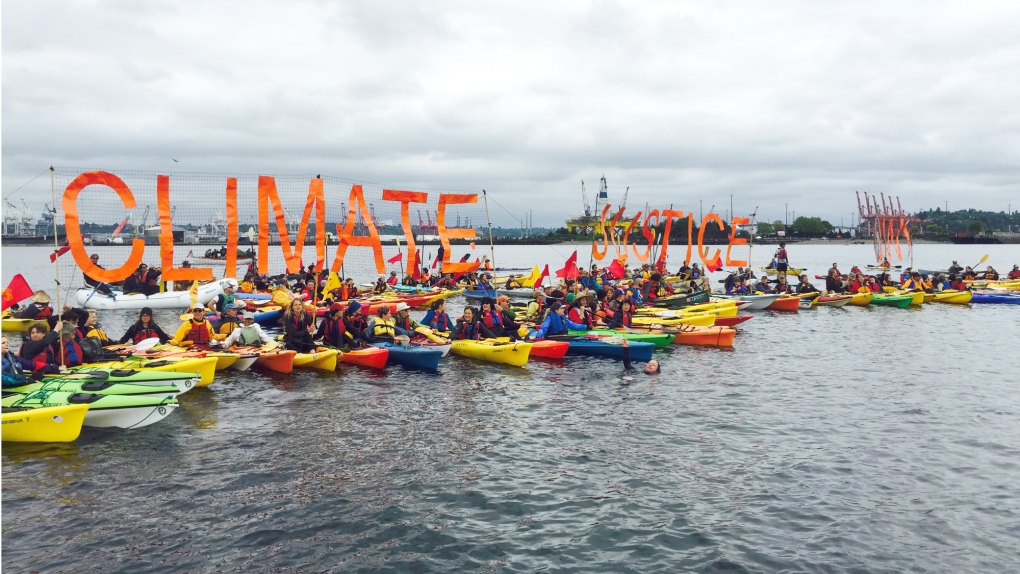 'Paddle in Seattle' protests arctic oil plans