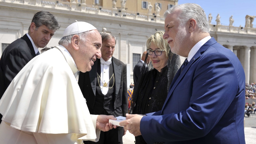 Pope Francis exchanges gifts with Quebec Premier P