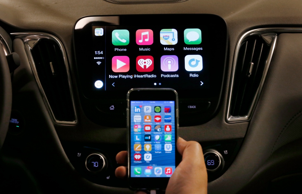 Chevy Malibu equipped with Apple CarPlay apps