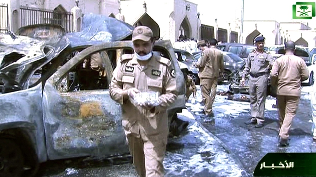 Aftermath of Saudi Arabia mosque suicide attack