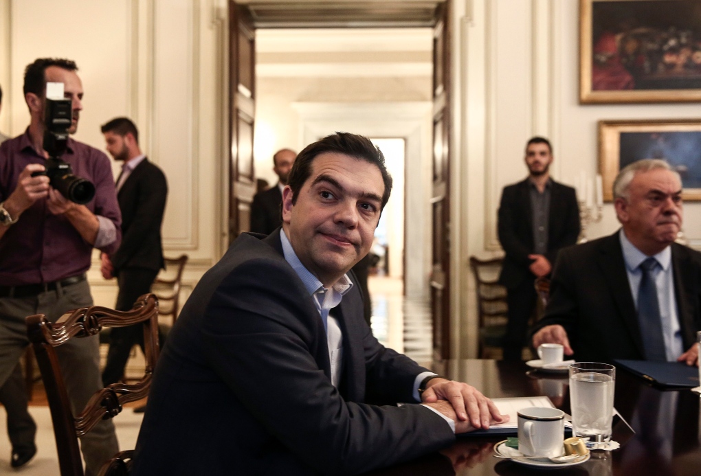 Greek PM meets with Iranian FM