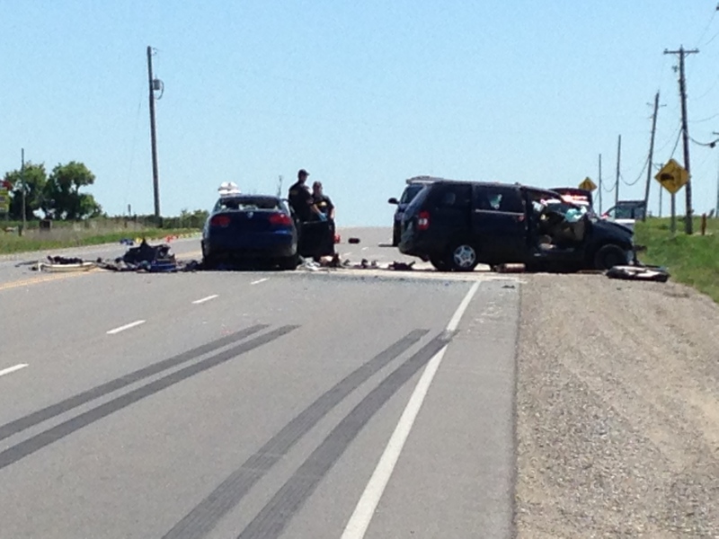 The scene of a fatal crash on County Road 109 in Amaranth Township, Ont. on Wednesday, June 3, 2015. (Chris Garry/ CTV Barrie)