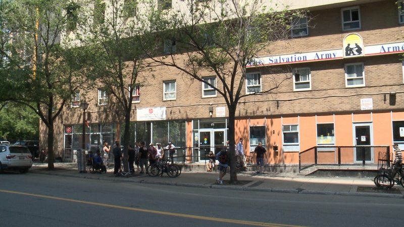 5 people became ill from tainted crack cocaine on this block of George Street in Ottawa, June 18, 2015
