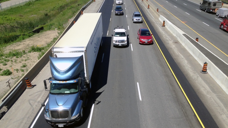 Traffic moves along Highway 401 in Cambridge on Monday, June 22, 2015. (Brian Dunseith / CTV Kitchener)