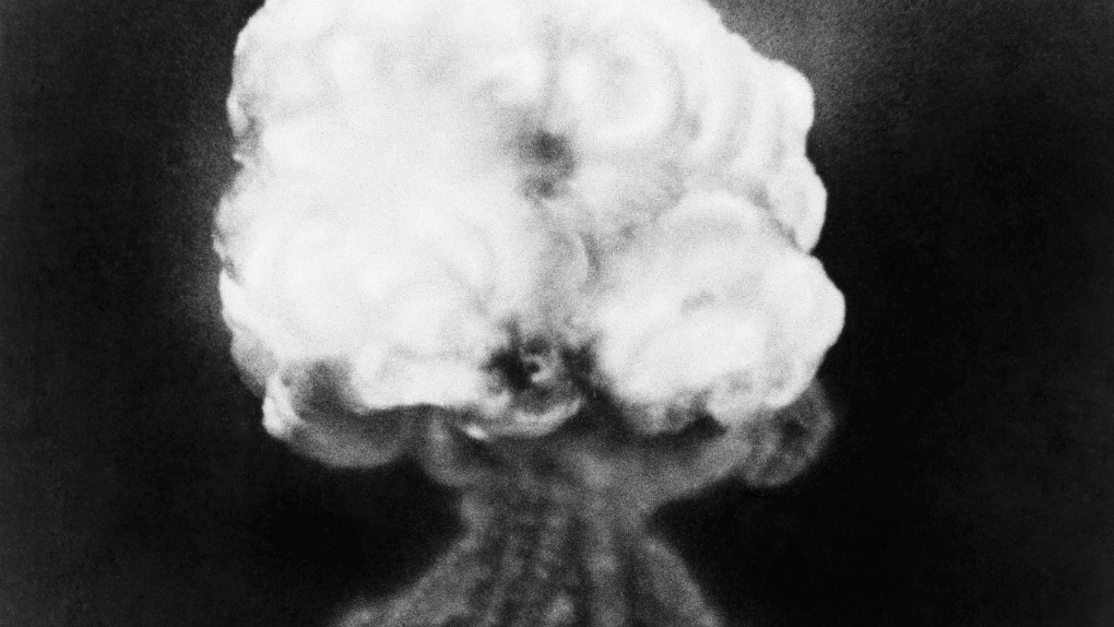 Atomic bomb testing in New Mexico