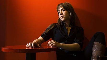 Singer Serena Ryder poses for a photograph on Monday, Nov. 10, 2008 in Toronto. (THE CANADIAN PRESS/Nathan Denette)