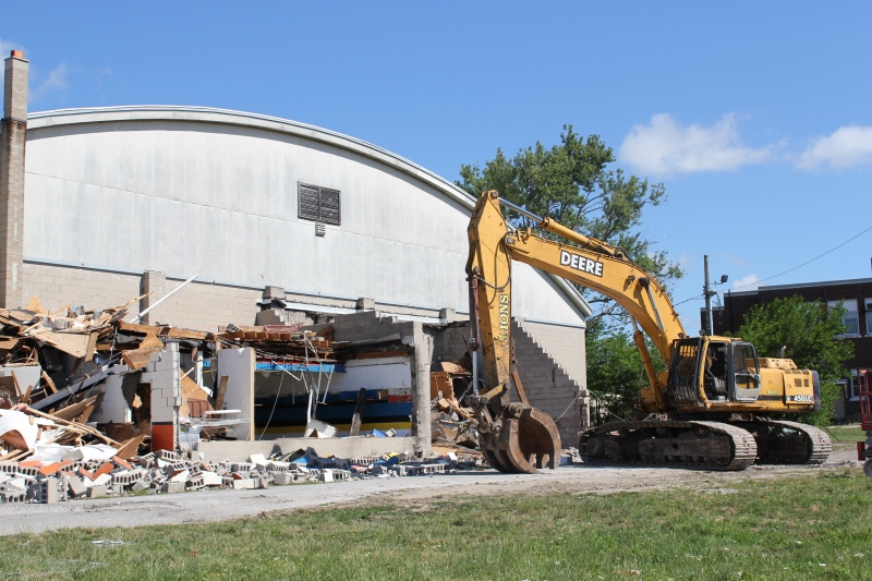 The Essex Memorial Arena is being torn down in Essex, Ont., on Tuesday, July 21, 2015. (Courtesy Town of Essex)