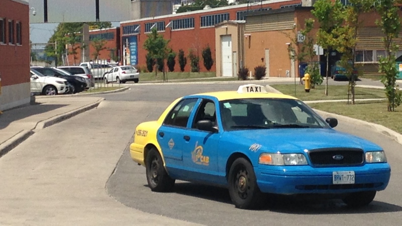 A Windsor taxi cab in seen in Windsor, Ont., July 24, 2015. (Chris Campbell / CTV Windsor)