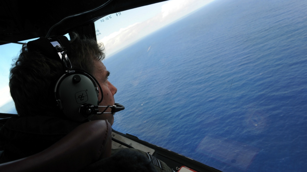 Tracking down MH370 wreckage