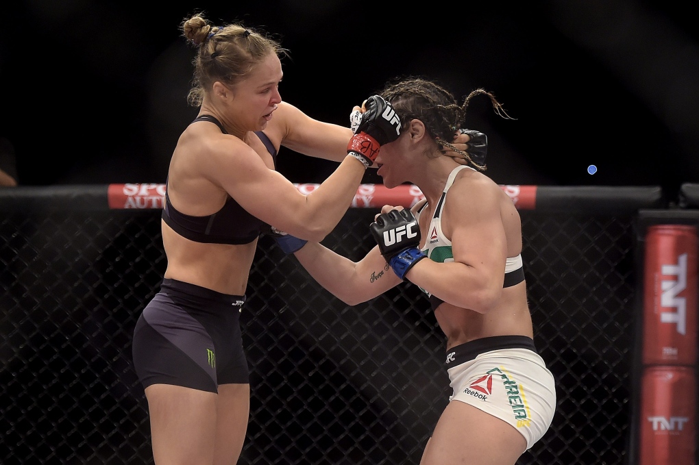 Ronda Rousey fights Bethe Correia