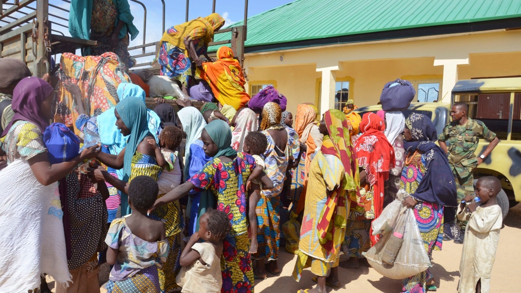 women and children rescued by Nigerian soldiers 