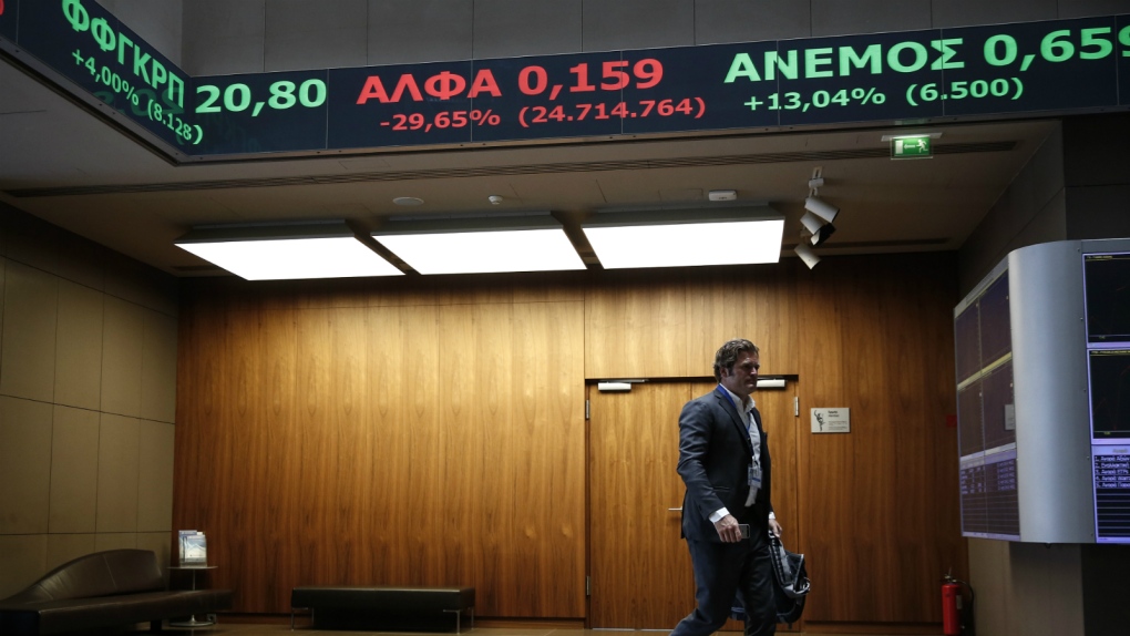 Greek stock market plunges for second day