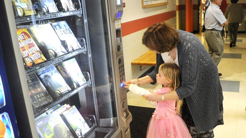 Toronto to open library book-lending machine
