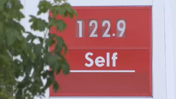 Gas prices rise in Winnipeg
