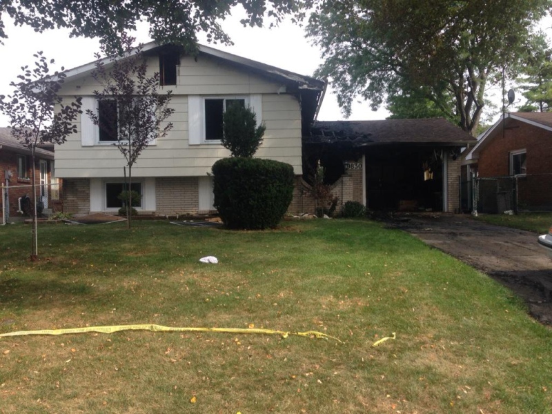 Fire on Osborn Crescent deemed arson in Windsor, Ont., on Saturday, Aug. 29, 2015. (Melissa Nakhavoly / CTV Windsor)