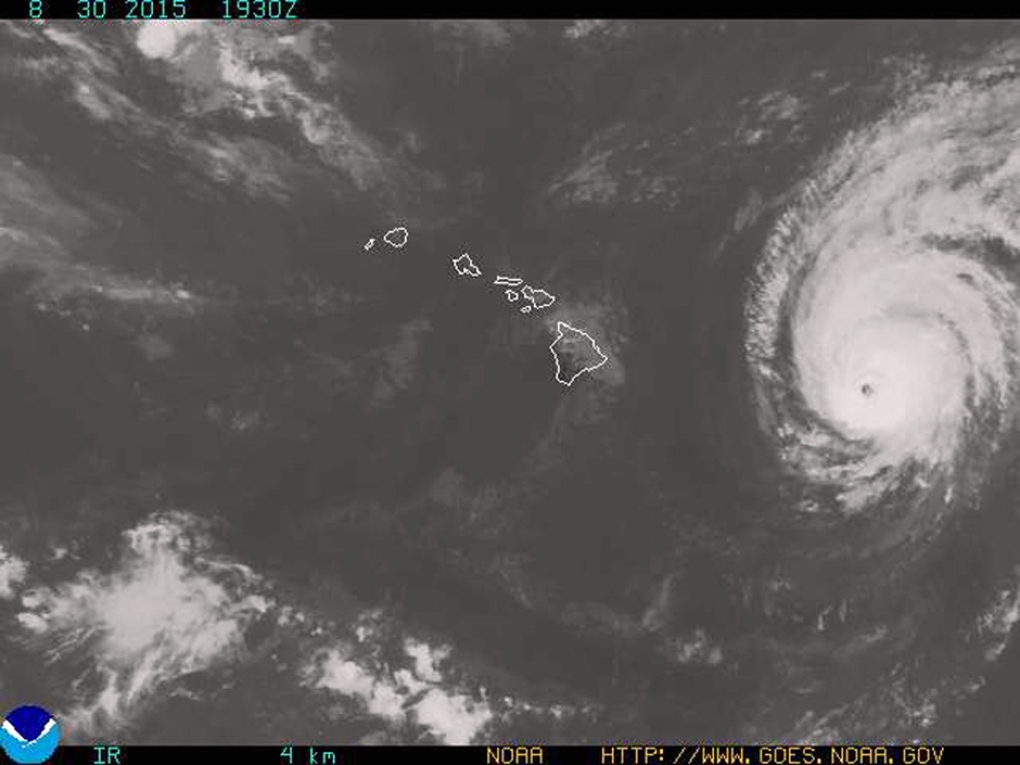 Hurricane Ignacio moves toward Hawaii