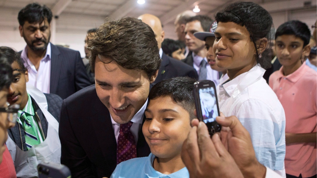 Justin Trudeau Selfie