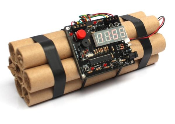 An alarm clock resembling an explosive device is shown in this image taken from the Twitter account of Peel Regional Police. (Twitter / Peel Regional Police)
