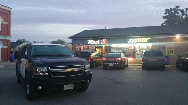 OPP attended the scene of a robbery at a Mac's Milk in Harrow, Ont, on Friday, September 25, 2015. (Arms Bumanlag / AM800)