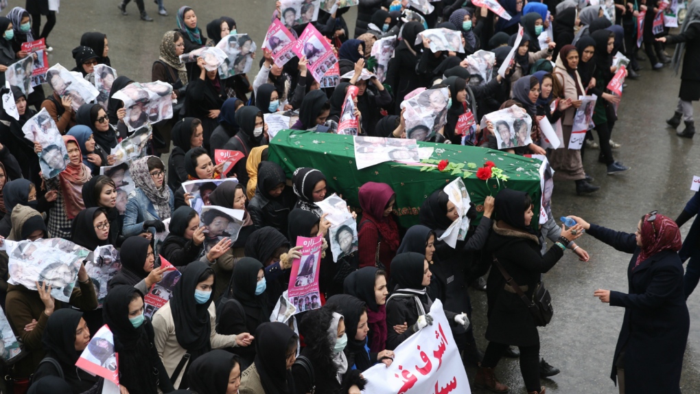 Protesters in Kabul demand new government