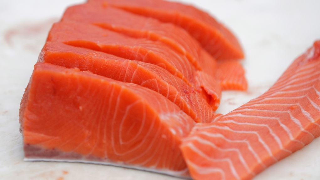 Calgary doctors find worms in stomach of man who ate raw salmon