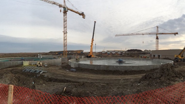 Regina wastewater treatment plant construction