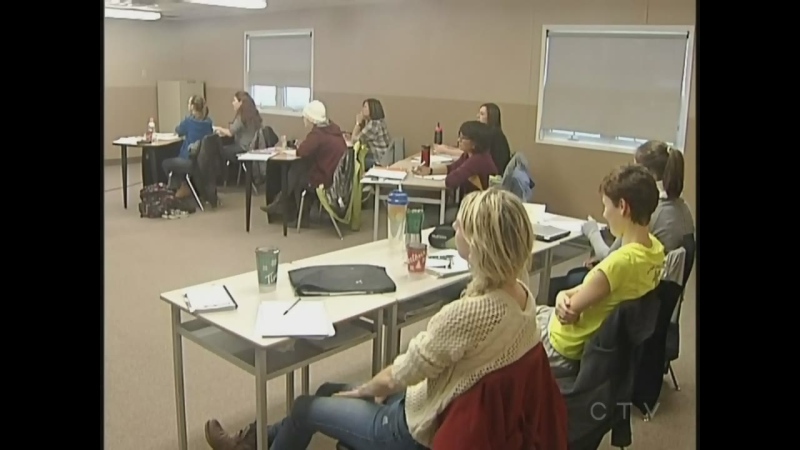 Students take a class at Fanshawe College's location in Clinton, Ont. on Monday, Dec. 14, 2015. (Scott Miller / CTV London)