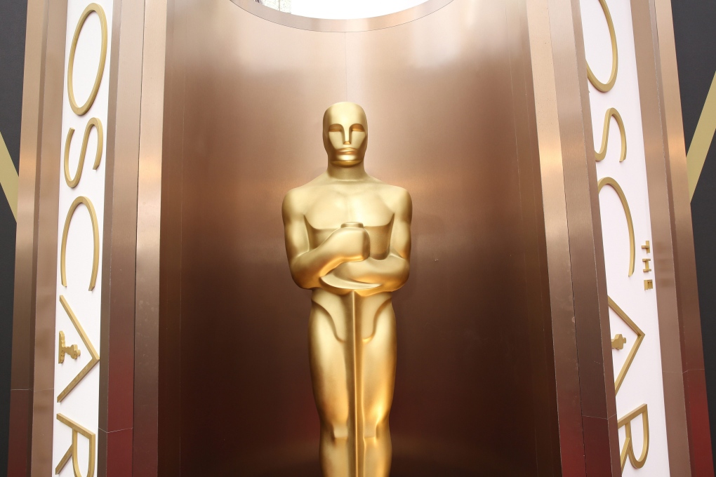 Oscar statue 