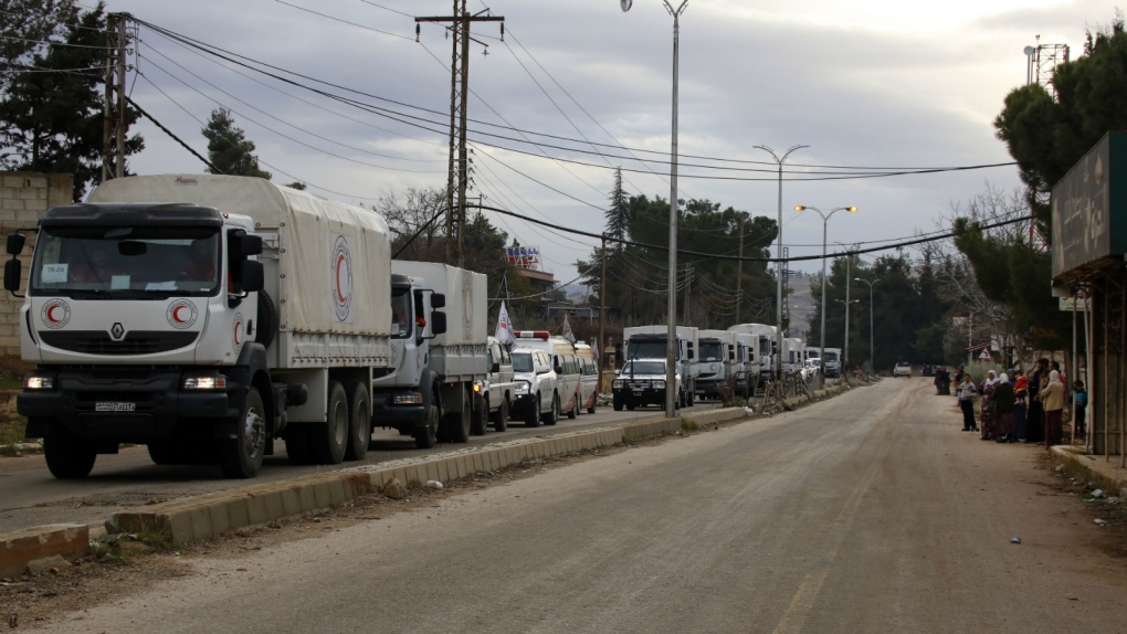 Aid convoys head to Madaya