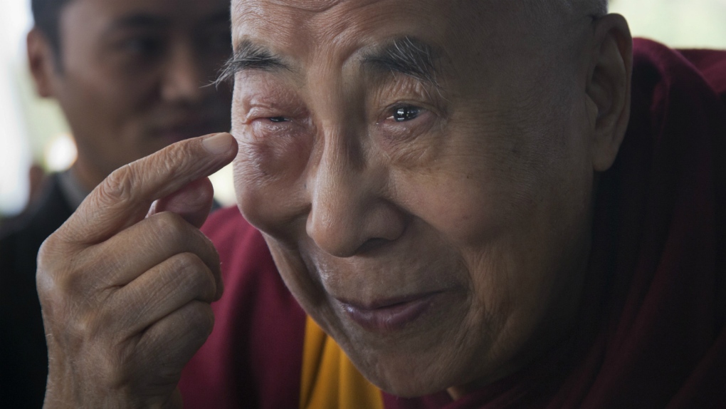 Dalai Lama off to U.S. for checkup