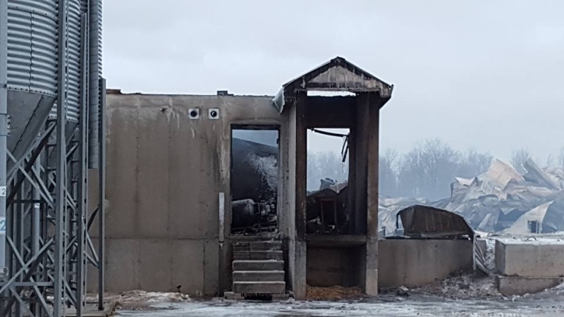 About 2,100 pigs were killed in a barn fire west of Parkhill, Ont., on Tuesday, Jan. 19, 2016. (Justin Zadorsky / CTV London)