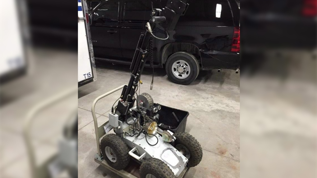 Explosives robot to be donated to school