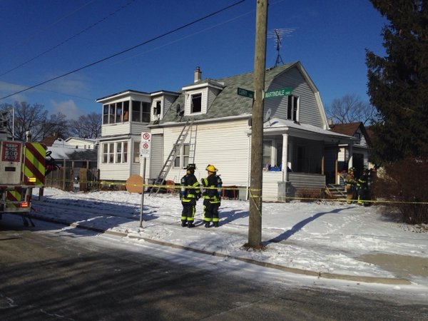 House fire at 395 Curry Ave. in Windsor on Feb. 13, 2016. (Alana Hadadean/CTV  Windsor)
