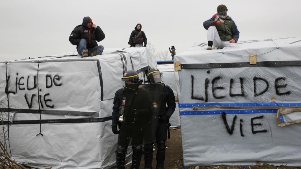 Migrants and activists protest Calais demolition