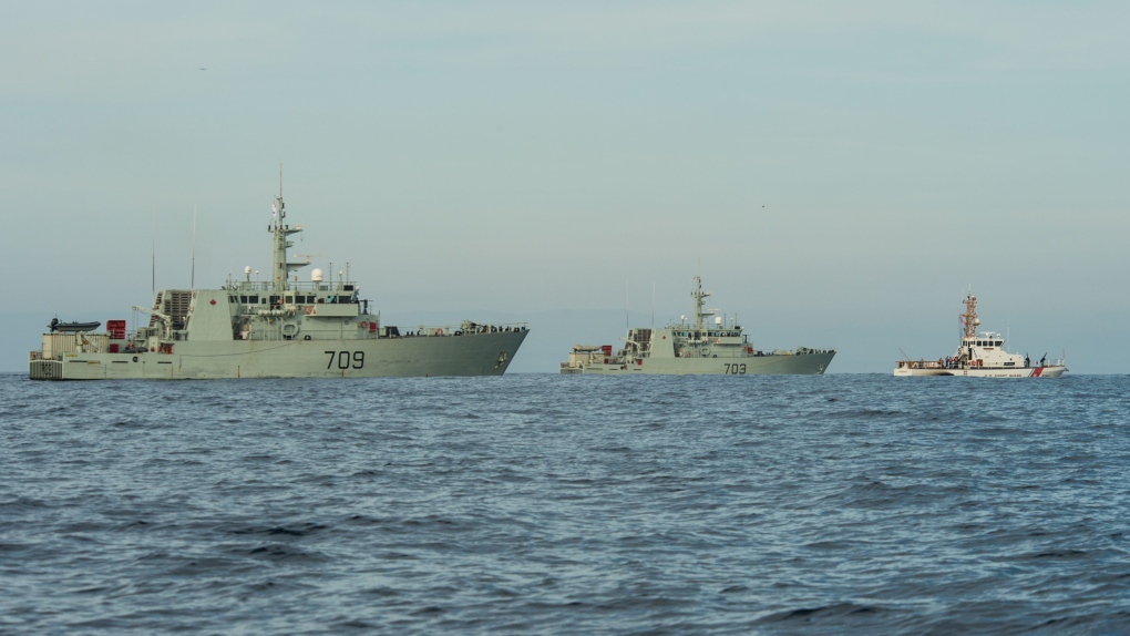 HMCS Saskatoon, HMCS Edmonton and U.S. Coast Guard