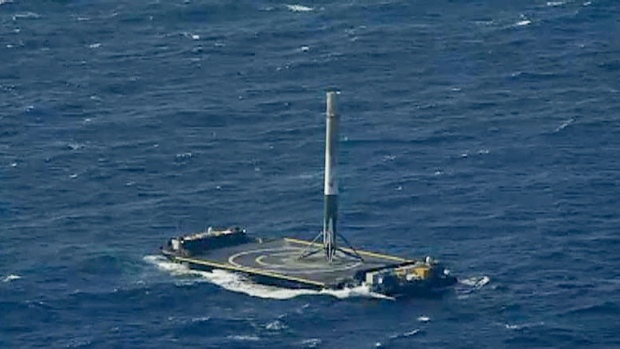Falcon 9 first stage on SpaceX’s droneship
