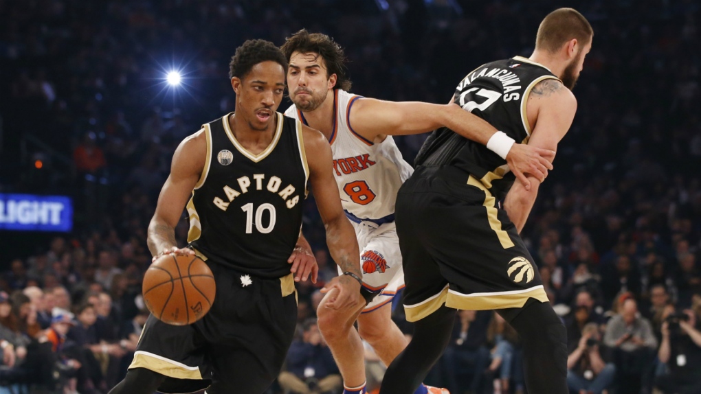 DeMar DeRozan helps Raptors top Knicks