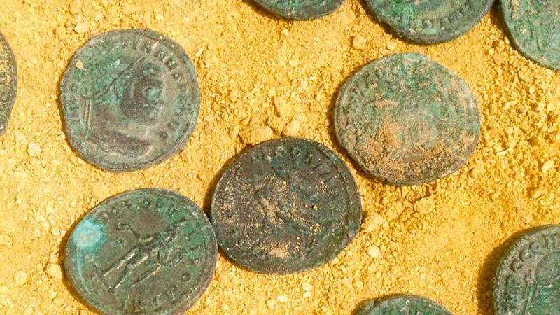  bronze and silver-coated Roman coins