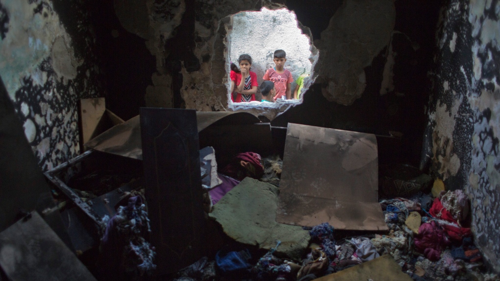 palestine gaza fire kids die