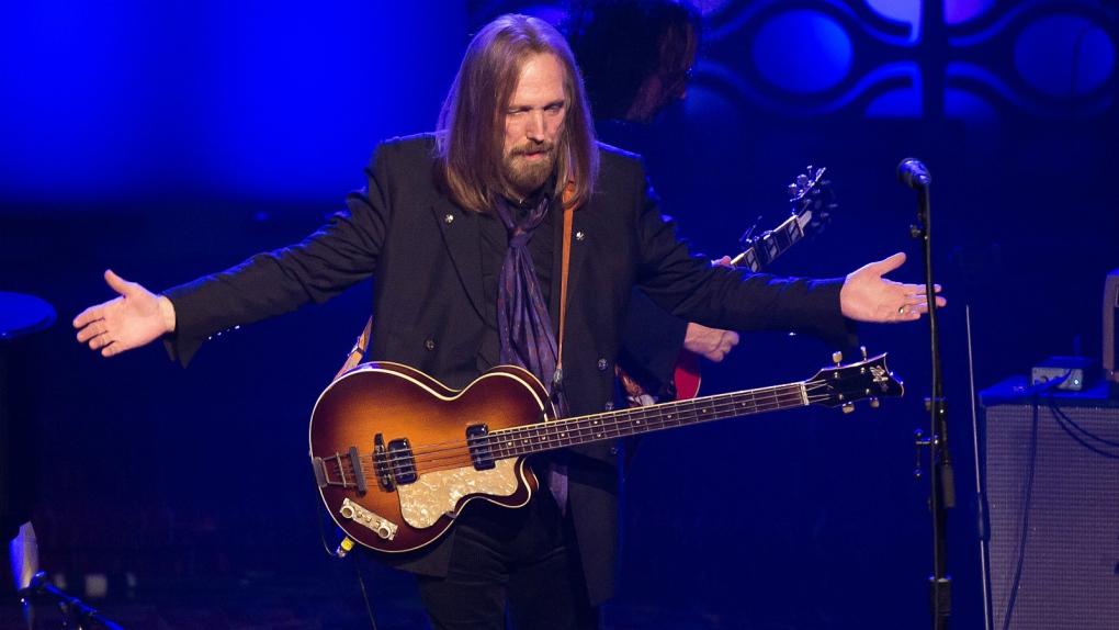 Tom Petty induced into Songwriter Hall of Fame