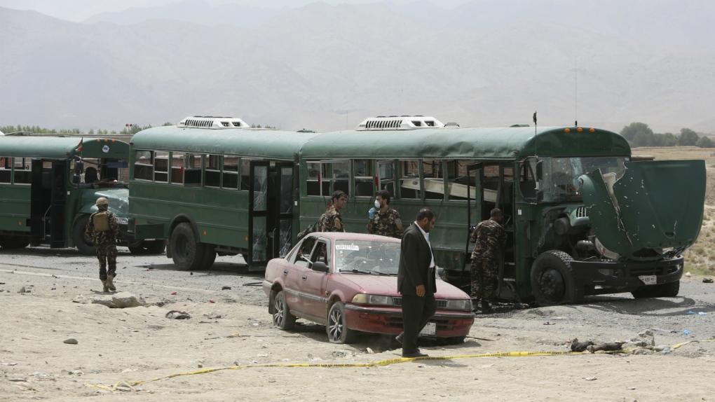 Suicide attack targets Afghan trainee police